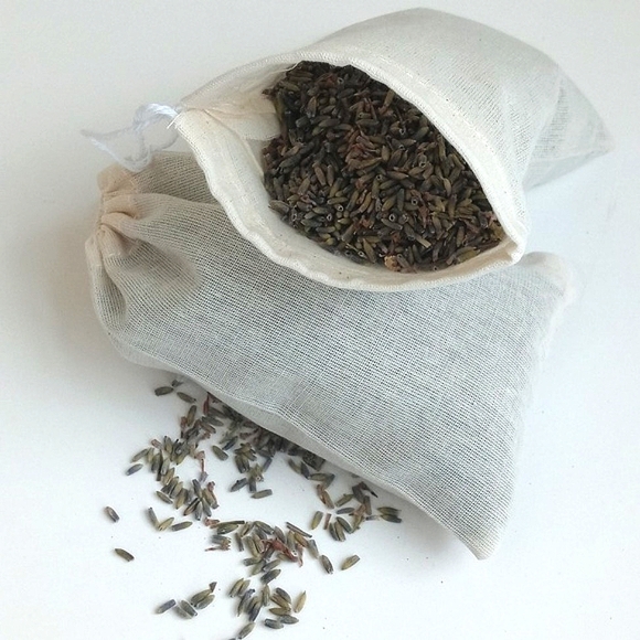 Lavender Sachets Set of 2 (Organic French Lavender Flower) Sachets Set of 2 - Picture 5 of 9
